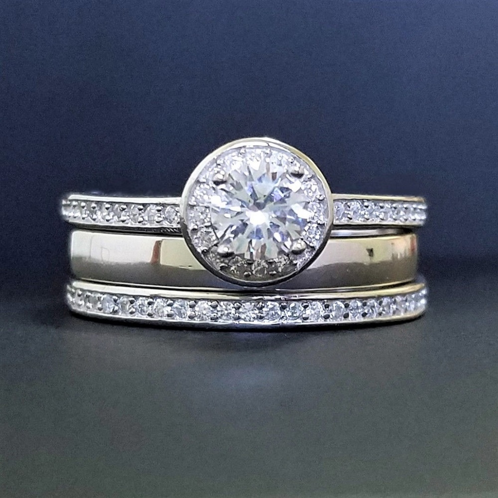925 Sterling Silver Halo CZ Ring Wedding Band Set